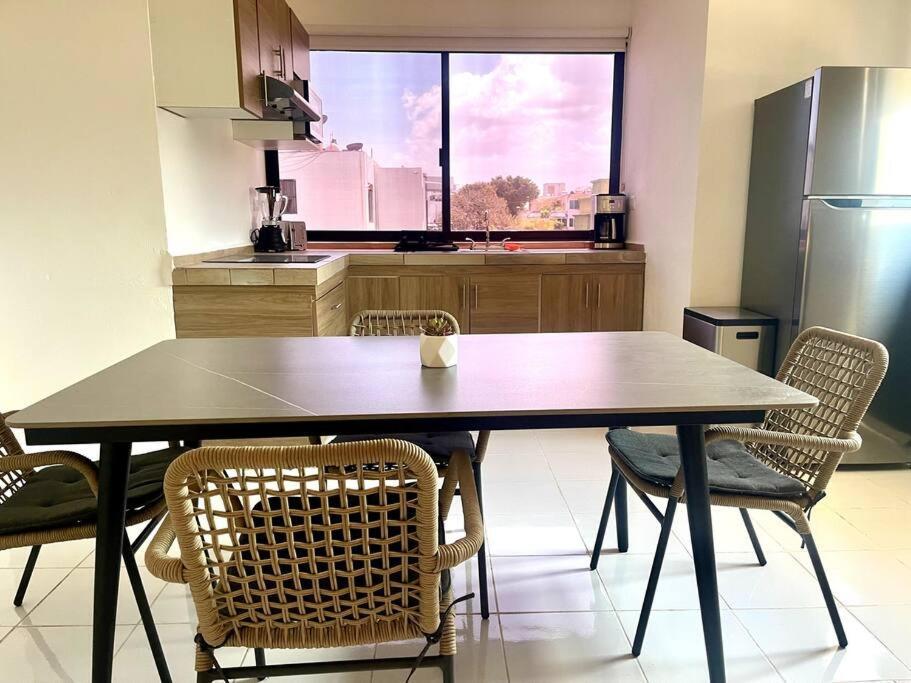 Apartment Deco5b Spacious Downtown